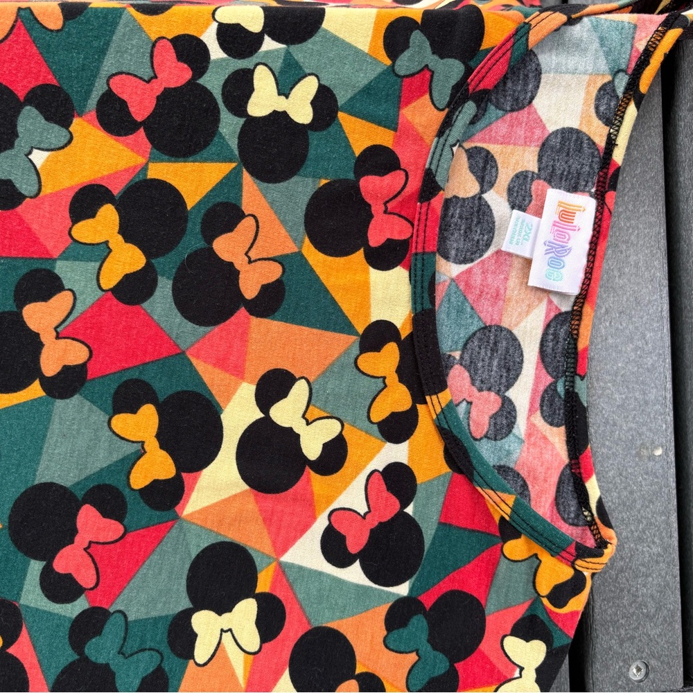 LuLaRoe Colorful Geometric Irma